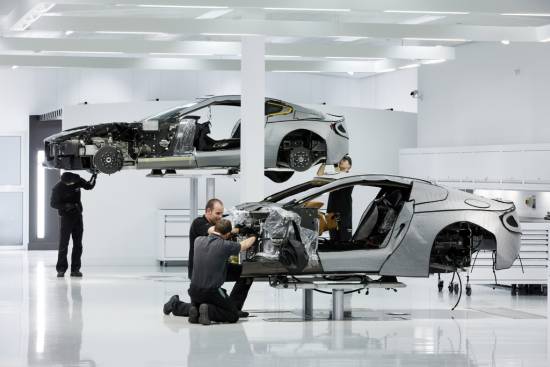 Aston Martin  vstopa v partnerstvo z Mercedes-AMG