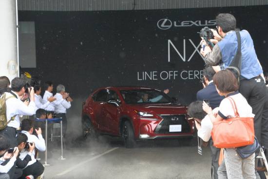 Začetek proizvodnje atraktivnega Lexusovega SUV-ja NX