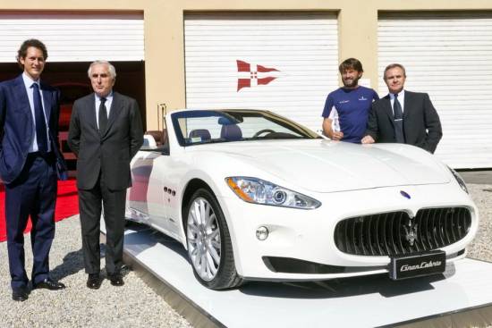 Maserati in Soldini napadata atlantske jadralske rekorde