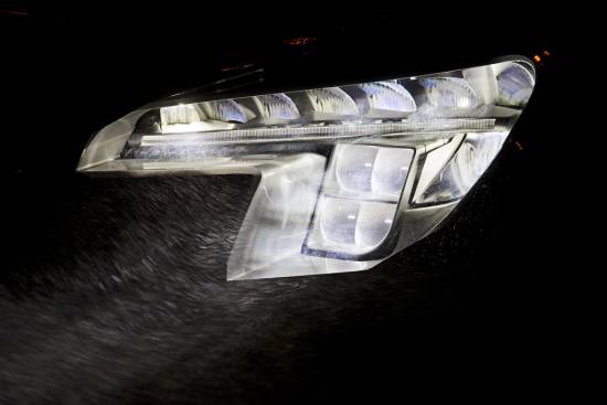 Opel razvija inteligentne matrične LED luči