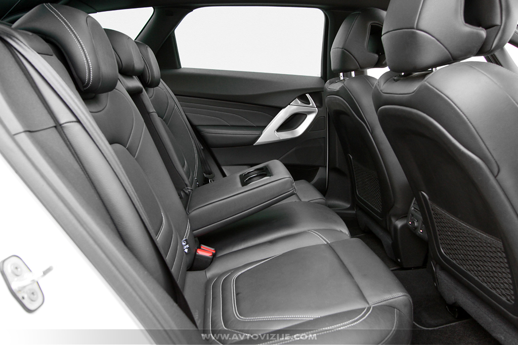 DS5 hybrid4 03