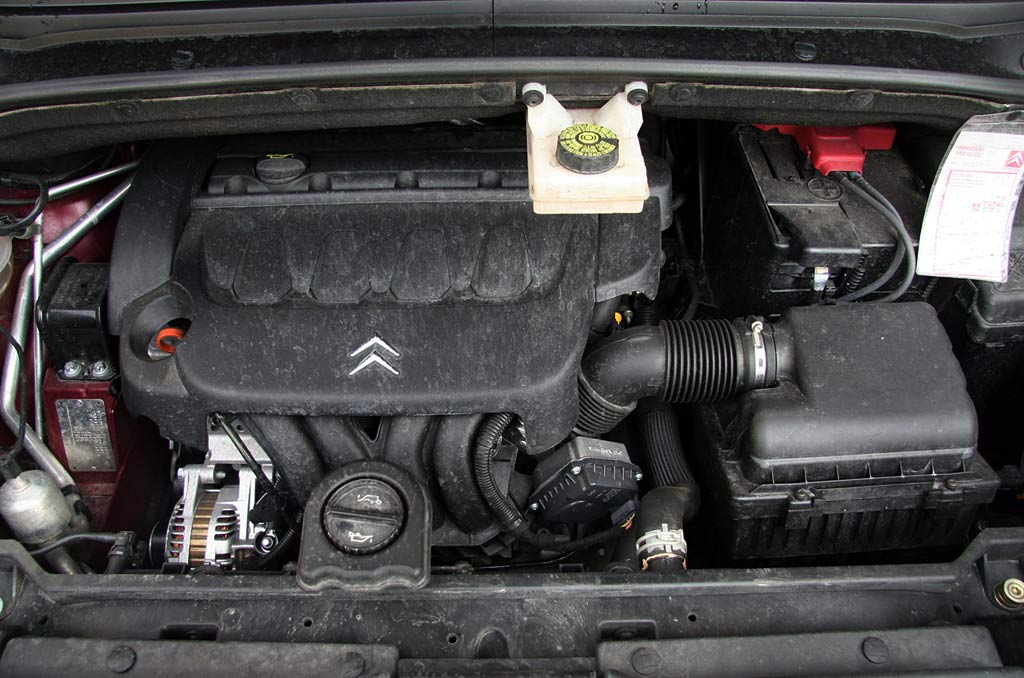 Замена свечей citroen c4