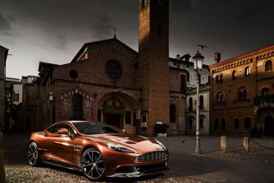 Aston martin vanquish