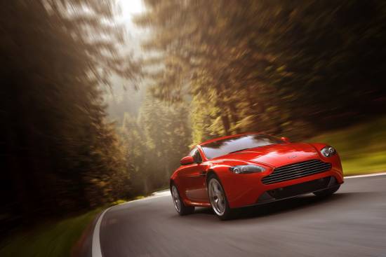 Aston martin vantage - prenova