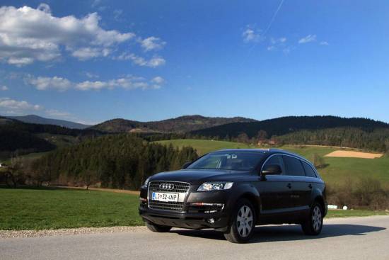 Audi Q7 3,0 TDI tiptronic