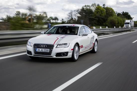 Audi strankam omogoča preizkus pilotirane vožnje v modelu A7