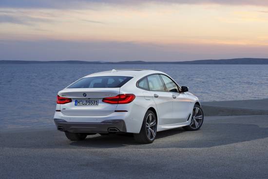 BMW serija 6 gran turismo z novimi vstopnimi motorji