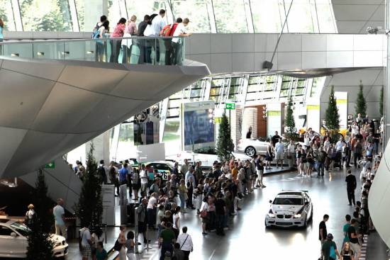 BMW Welt vedno bolj popularen