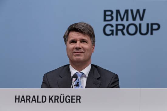 BMW bo v prihodnosti stavil na električna vozila in avtonomno vožnjo