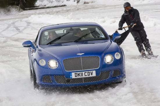 Bentley na smučiščih demonstriral štirikolesni pogon