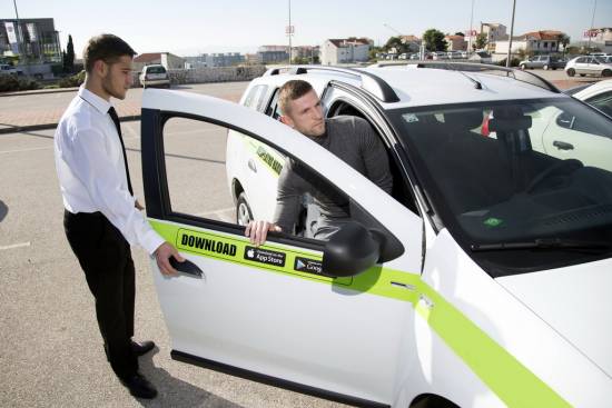 Ob evropskem rokometnem prvenstvu lahko Cammeo taksije na Hrvaškem uporabljate s slovensko aplikacijo