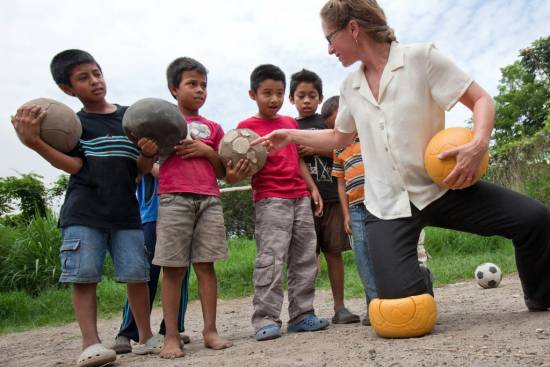 Chevrolet in One World Futbol - nogomet za dobrodelnost