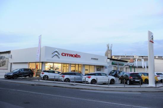 Prenovljeni salon Citroen Avtomerkur d.d. Ljubljana