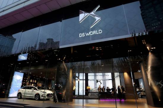 Stilska znamka DS pospešuje izven Evrope
