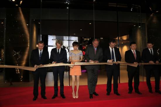 Citroen v Šanghaju odprl trgovino DS World