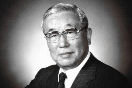 Eiji Toyoda umrl star 100 let