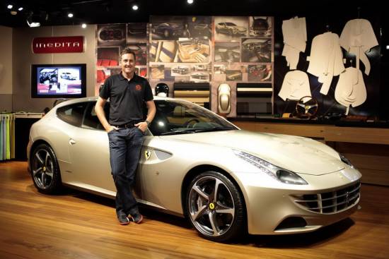 Ferrari gostil igralca golfa Iana Poulterja