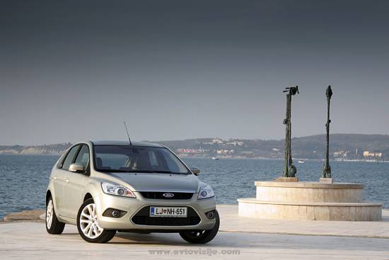 Ford focus 2,0 TDCi ghia powershift