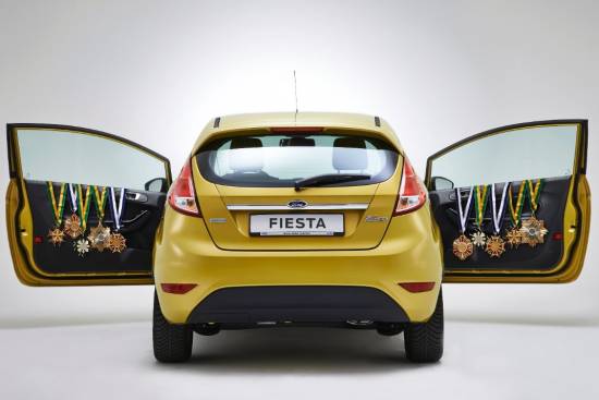 Ford fiesta je v Evropi med malimi vozili znova prva
