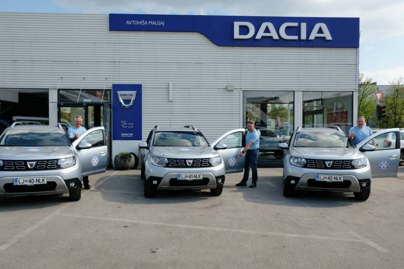 Dacia nadaljuje s podporo slovenskim gorskim reševalcem