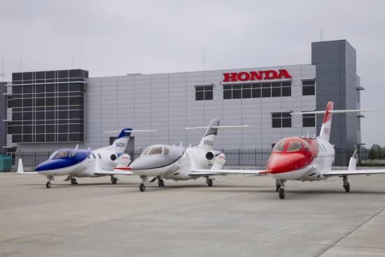 Honda je pričela izdelovati letalo HondaJet