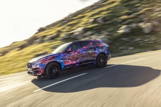 Jaguar nadaljuje z dinamičnimi testiranji svojega prvega SUV-ja F-Pace