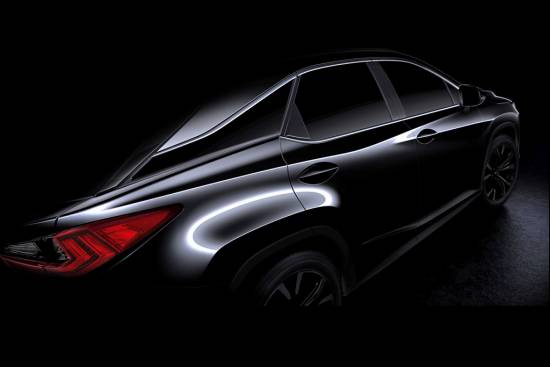 Lexus bo v New Yorku predstavil novi model RX