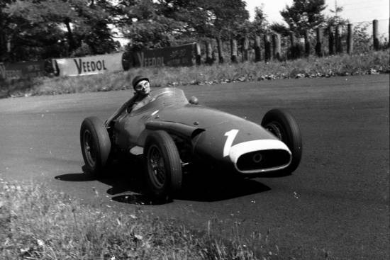 Maserati bo počastil 100-letnico Fangia