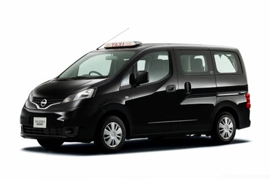 Nissan bo priskrbel taksije NV200 za potresno območje