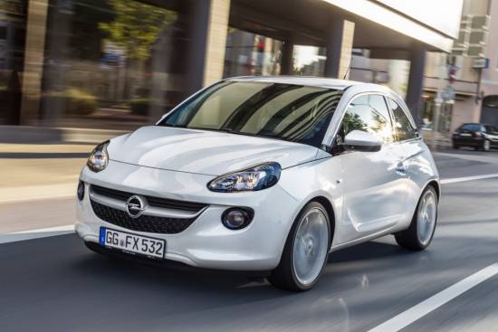 Opel adam že dosegel 100.000 naročil