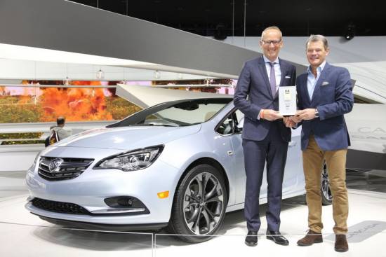Opel osvojil nagrado Connected Car Award za povezljivost