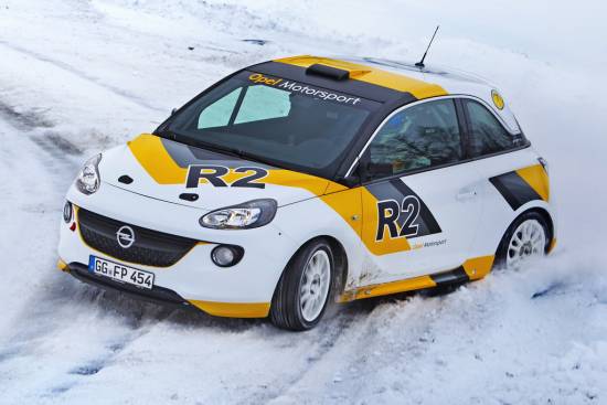 Opel adam R2