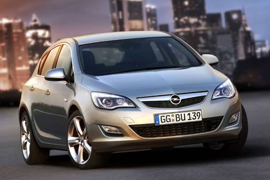 Opel zaradi uspešne astre uvaja dodatne izmene
