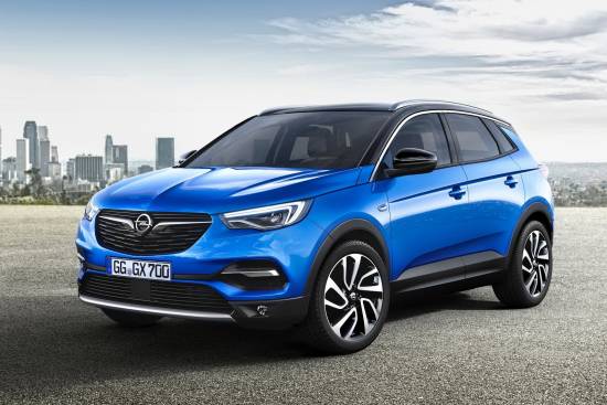 Opel grandland X - novi motor in oprema