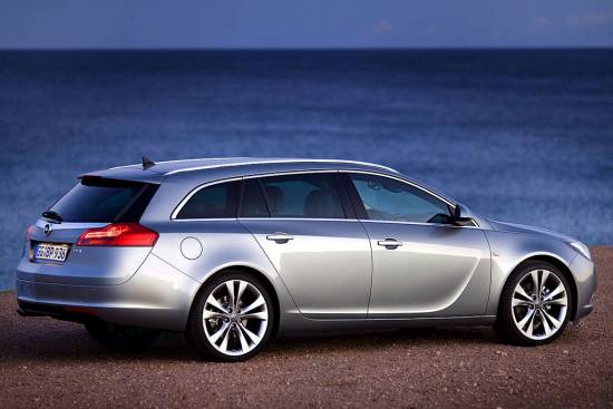 Opel insignia sports tourer