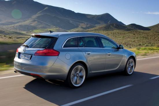 Opel insignia sports tourer