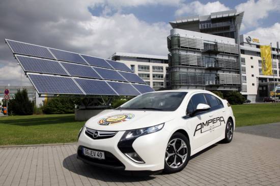 Opel izdeluje avtomobile s pomočjo sončne energije