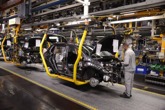 PSA Peugeot Citroën povečuje proizvodnjo v Evropi za več kot 60.000 vozil