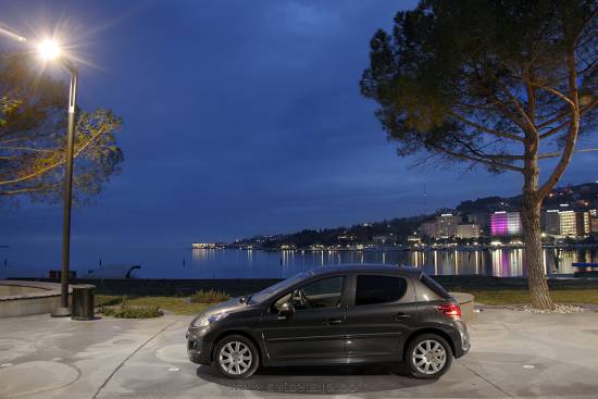 Peugeot 207 1,6 VTi 120 premium