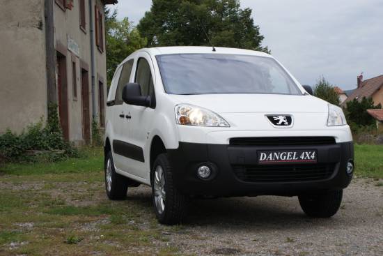 Peugeot partner 4x4 Dangel