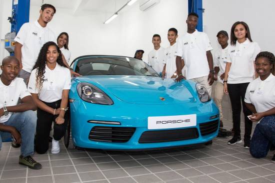 Porsche v Južnoafriški republiki izvaja socialni projekt usposabljanja