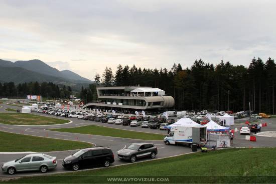 Poslovni poligon Porsche Slovenija 2011