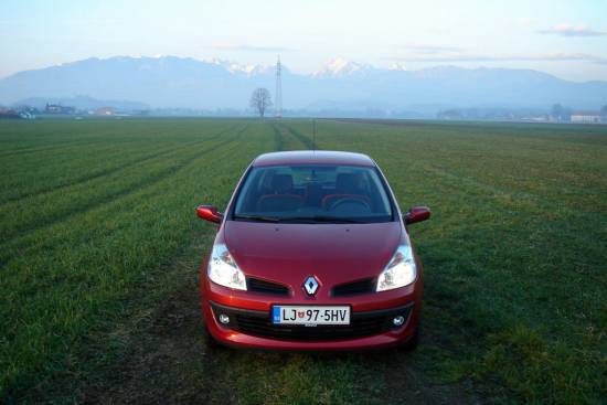 Renault clio 100 TCE Rip Curl