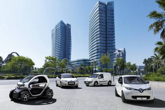 CO NOT in Renault na sejmu Bonaca predstavljata električno mobilnost