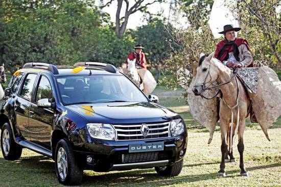 Renault duster - SUV leta 2011 v Argentini