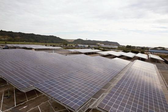 Renaultov fotovoltaični sistem - največji v avtomobilski branži