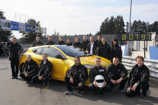 Renault megane RS 265 trophy postavil rekord na Nürburgringu
