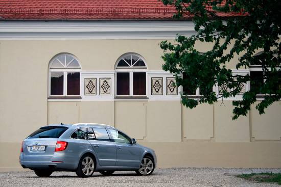 Škoda superb combi 3,6 V6 FSI 4x4