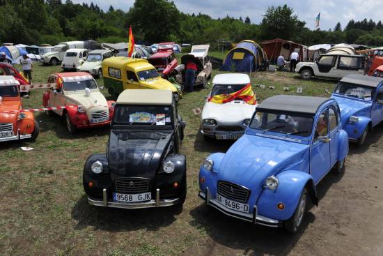 19. svetovno srečanje prijateljev citroëna 2 CV