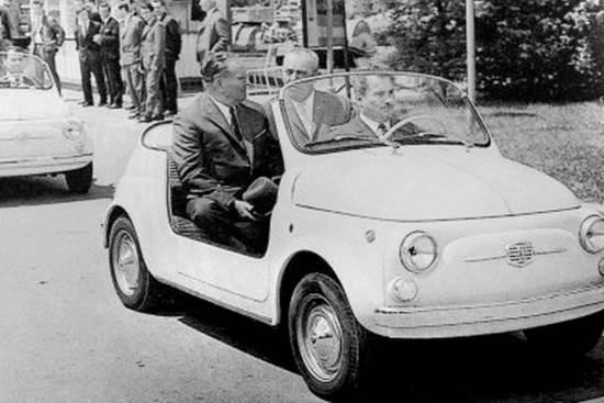 V Angliji je za okoli 100 tisočakov naprodaj Titov fiat 500 buggy